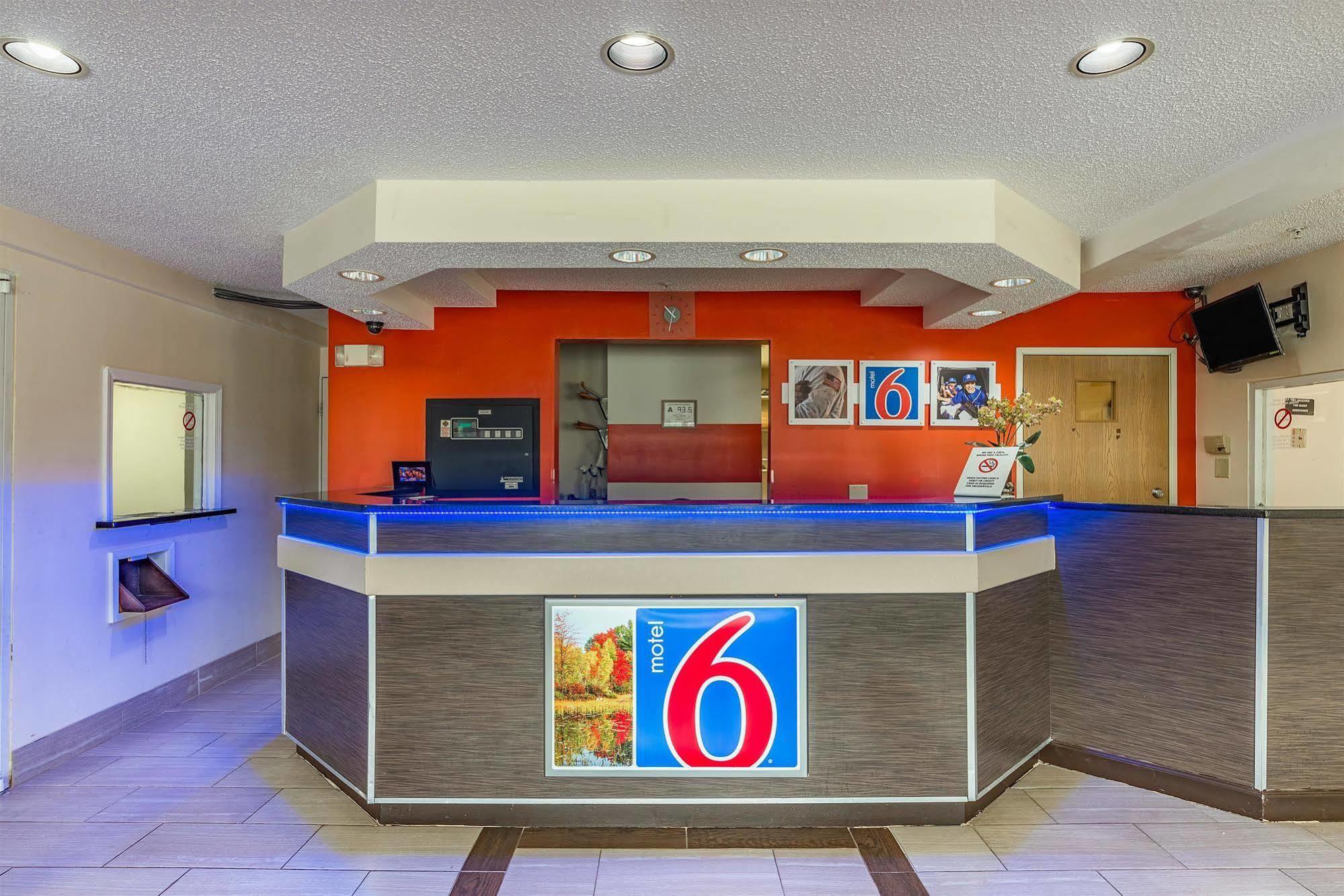 Motel 6-Charlotte, Nc - University Esterno foto